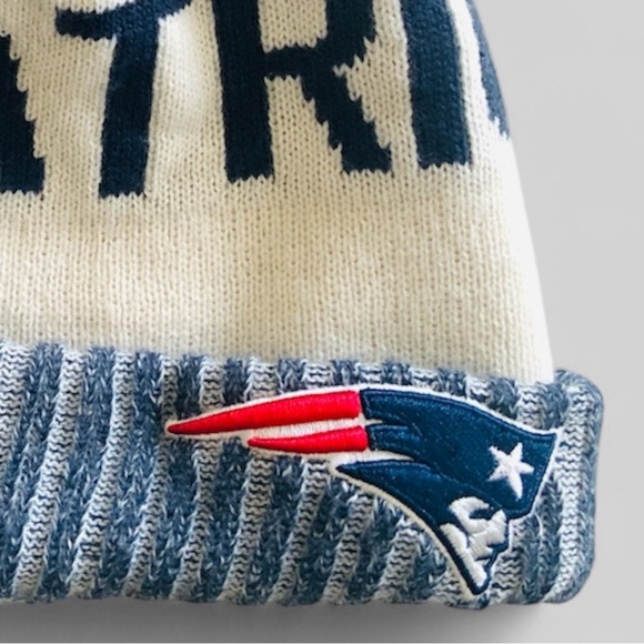 New England Patriots NFL Pom Pom Beanie Skull Cap Hat Embroidered NE Adults - Picture 11 of 13